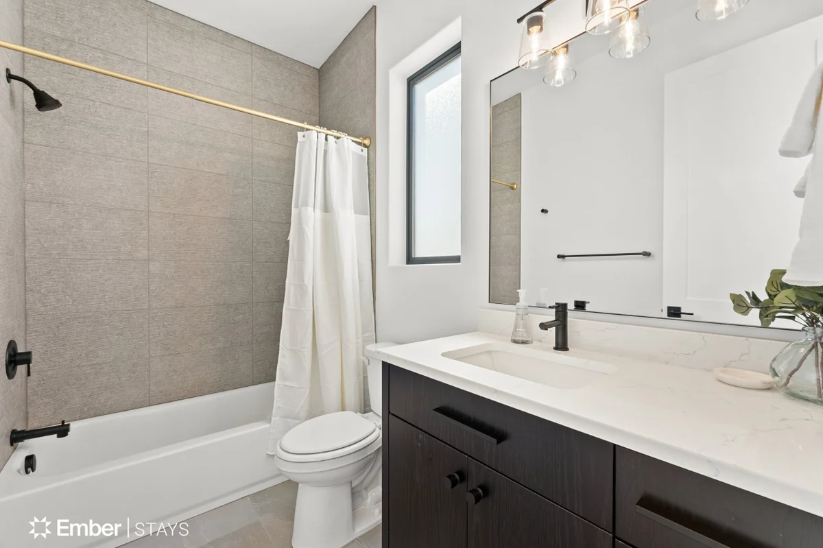 Simply BeUTAHful by Ember Stays #97