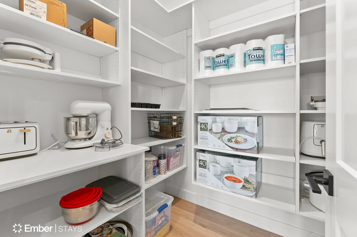 Simply BeUTAHful by Ember Stays #101