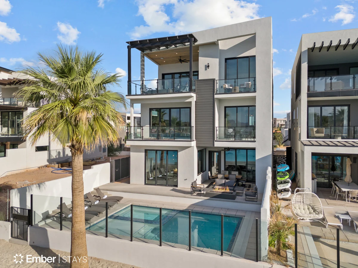 Simply BeUTAHful by Ember Stays #118