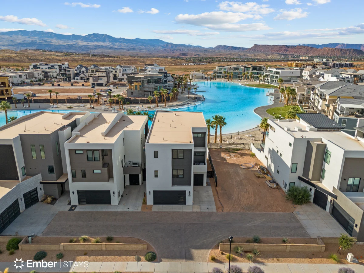 Simply BeUTAHful by Ember Stays #85