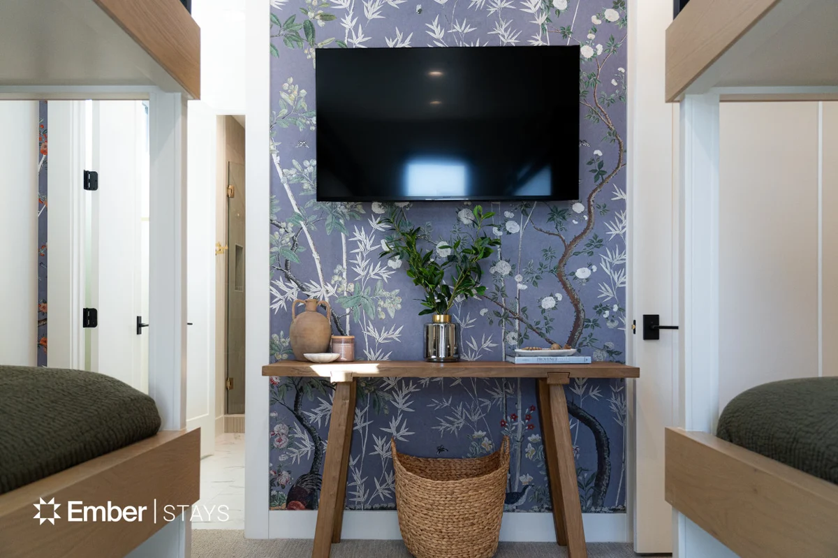 Desert Sapphire by Ember Stays #124