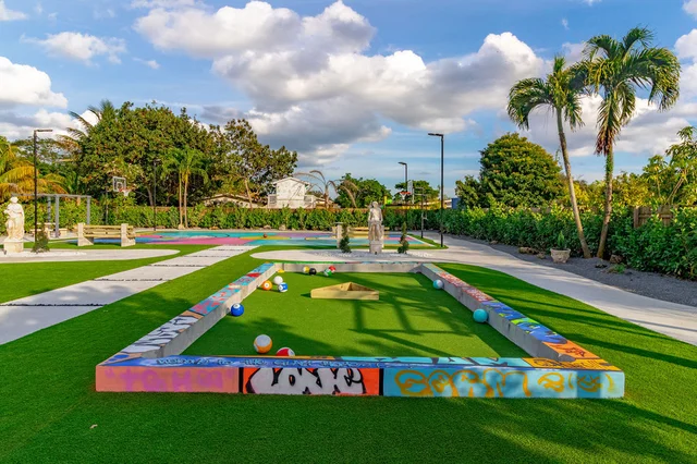Wander Biscayne Villa #57