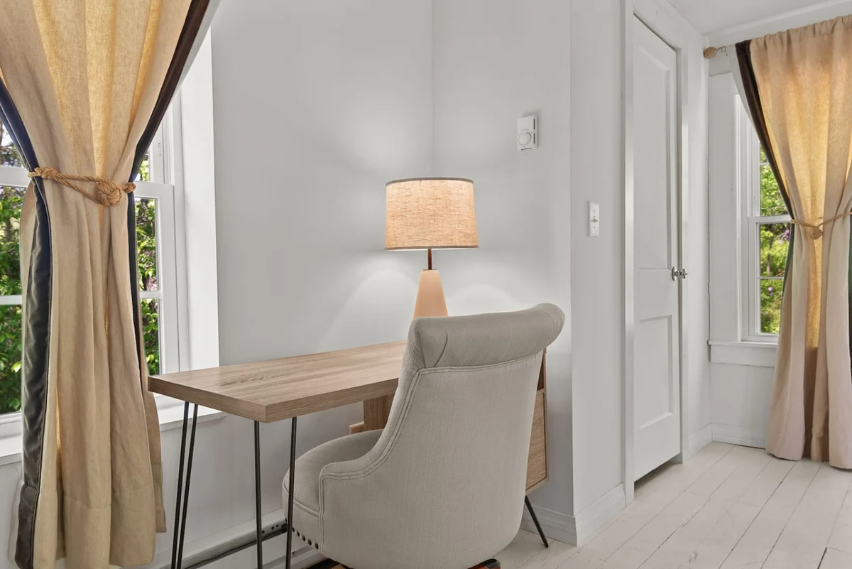 Cozy Farmhouse • Rural Views & Modern Kitchen #88