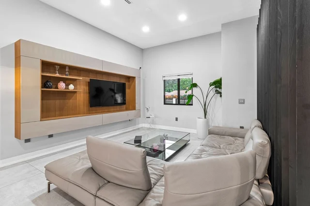 Wander North Miami Beach #62