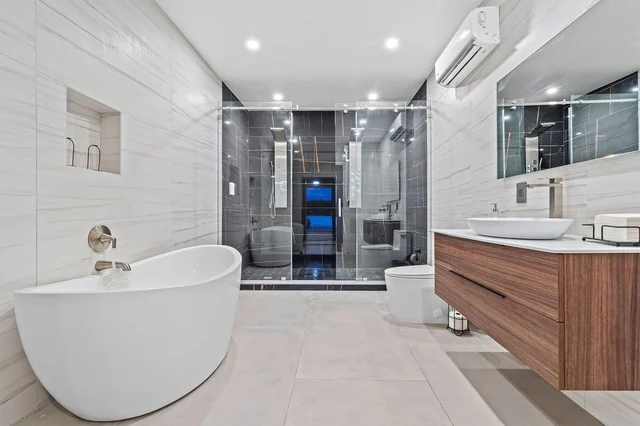 Wander North Miami Beach #106