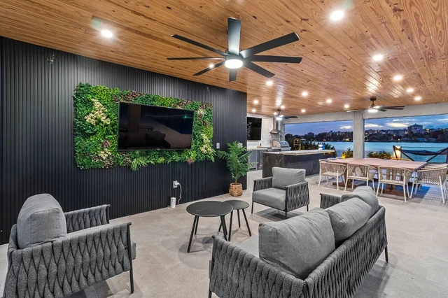 Wander North Miami Beach #97