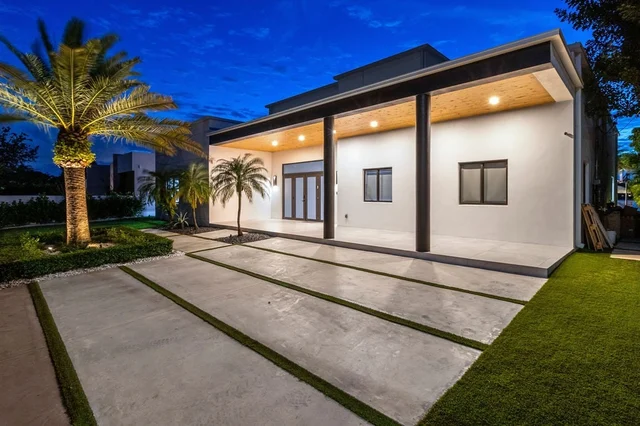 Wander North Miami Beach #84