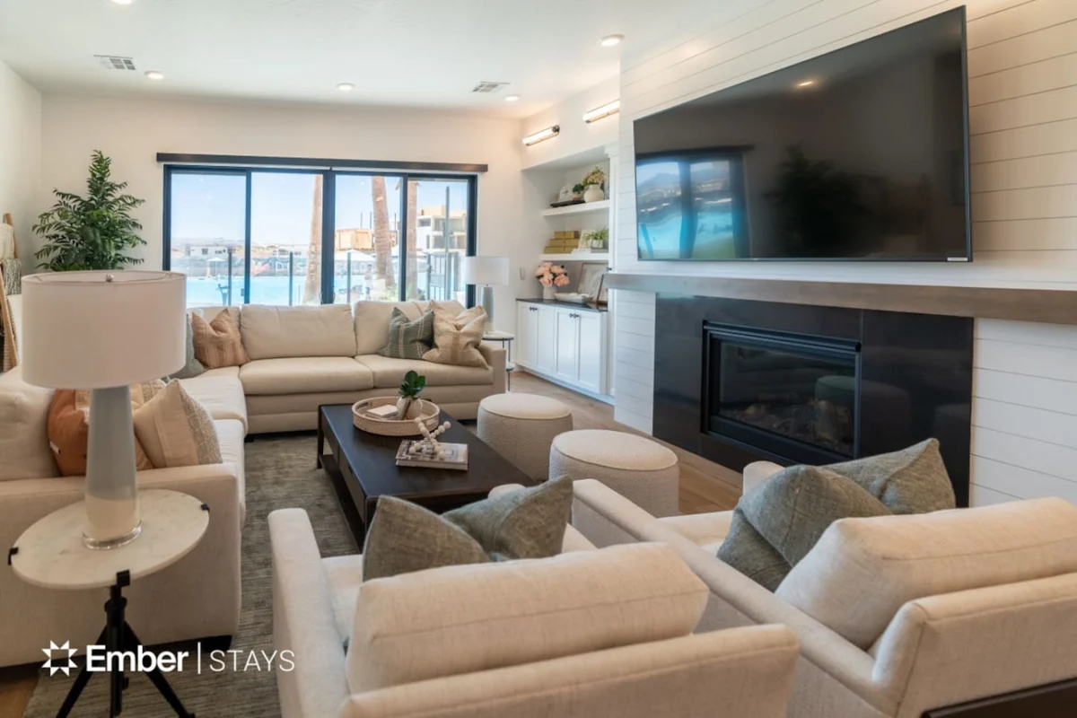 Edgewater at Desert Color (by Ember Stays) #66