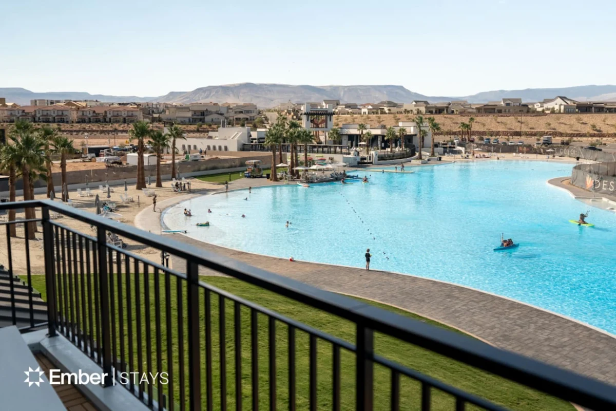Edgewater at Desert Color (by Ember Stays) #75