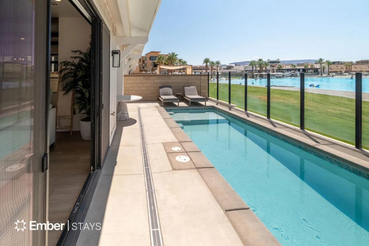 Edgewater at Desert Color (by Ember Stays) #99