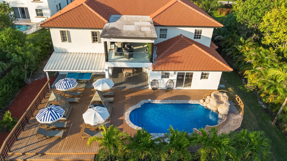 Wander Miami Manor #119