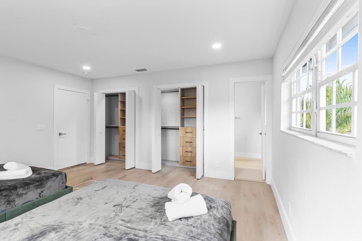 Wander Miami Manor #101