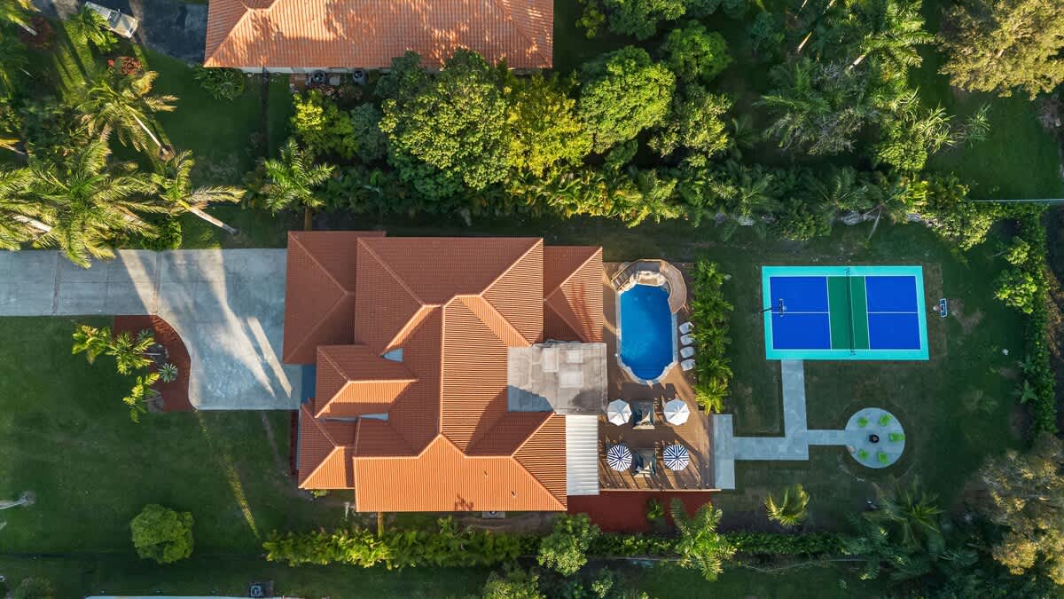 Wander Miami Manor #121