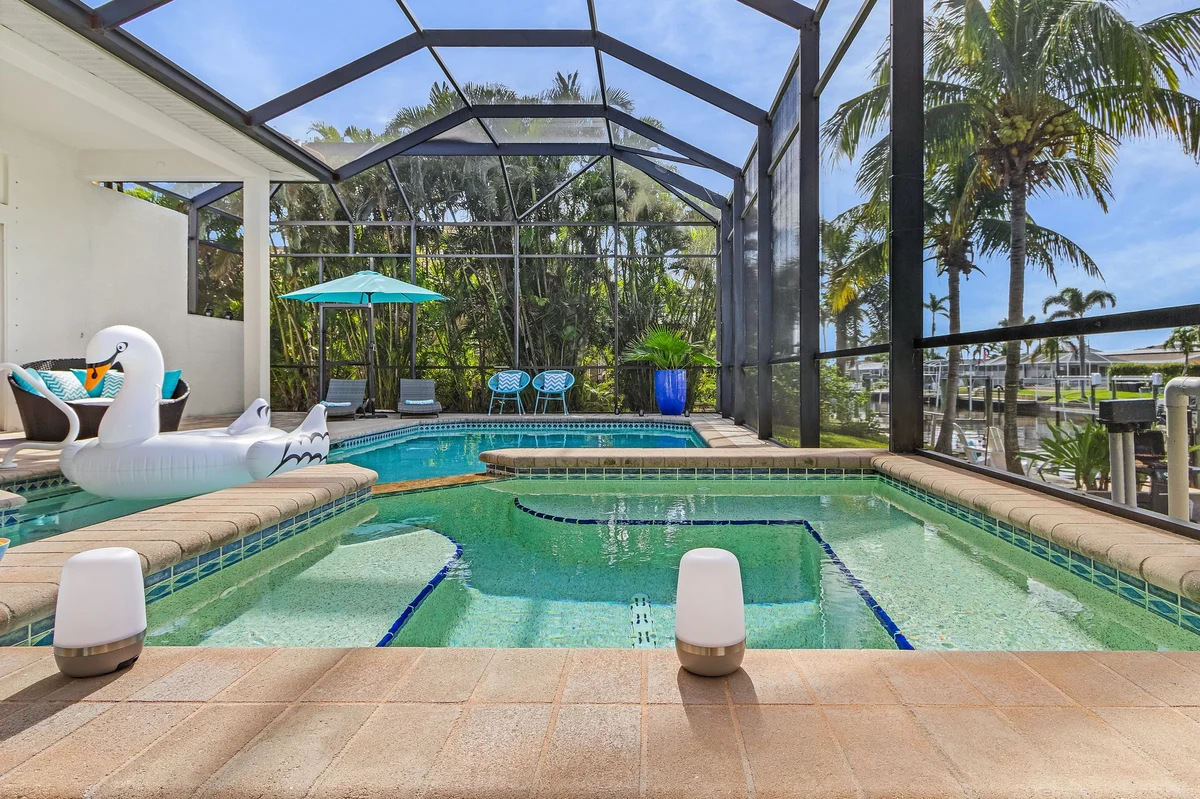 Home in Cape Coral property photo 2