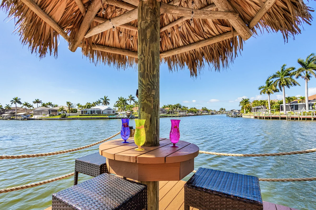 Home in Cape Coral property photo 2