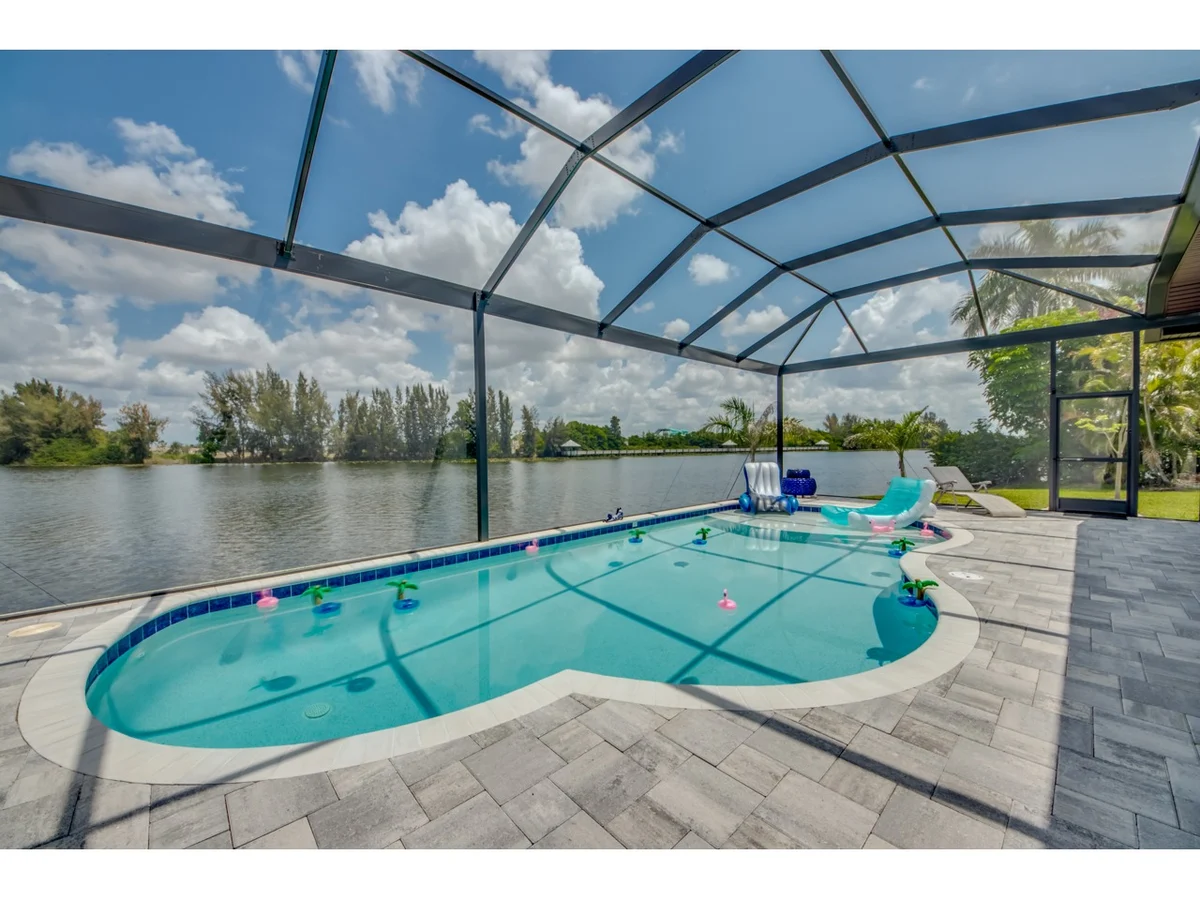 Home in Cape Coral property photo 4