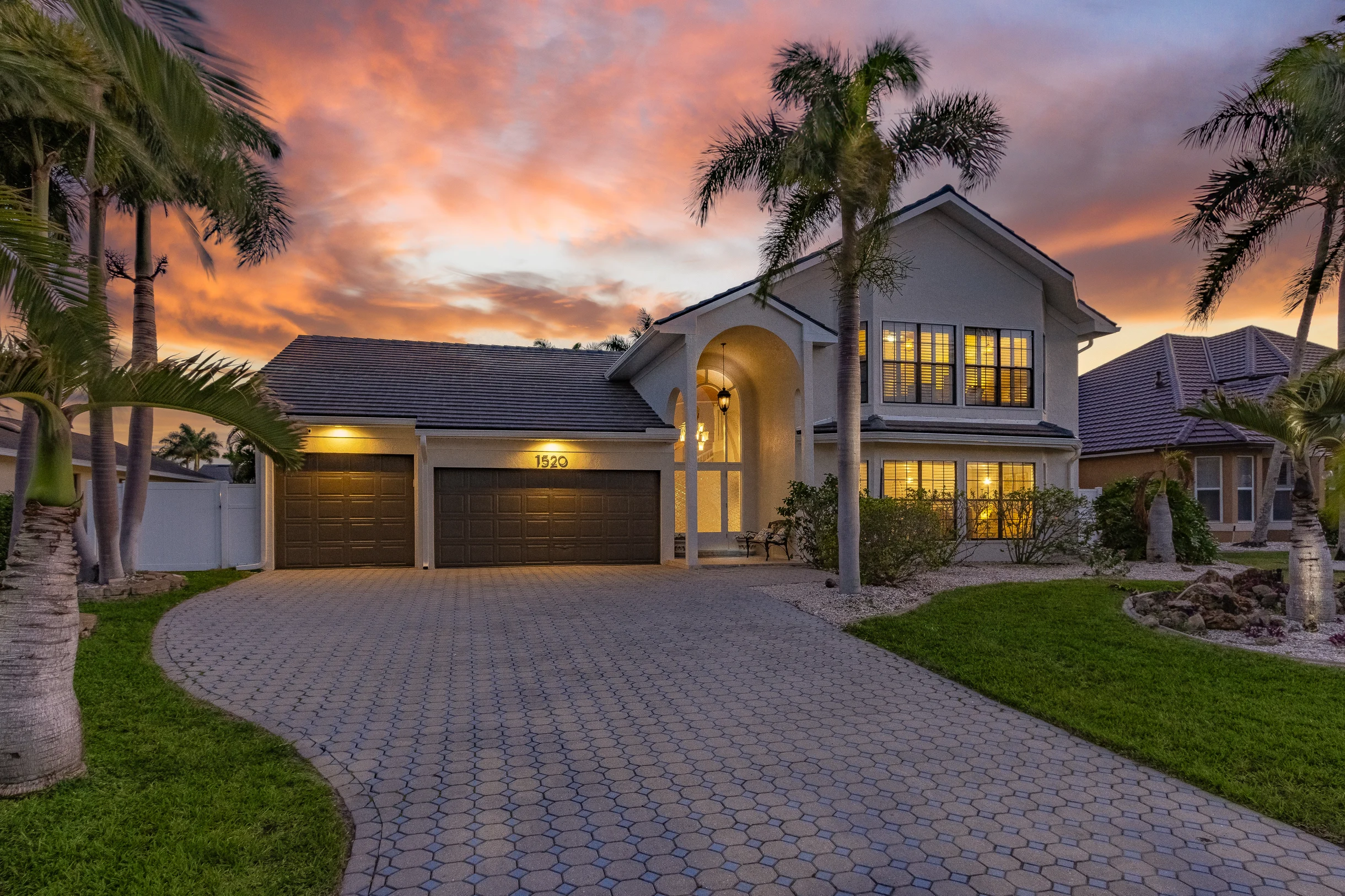 Home in Cape Coral property photo 5