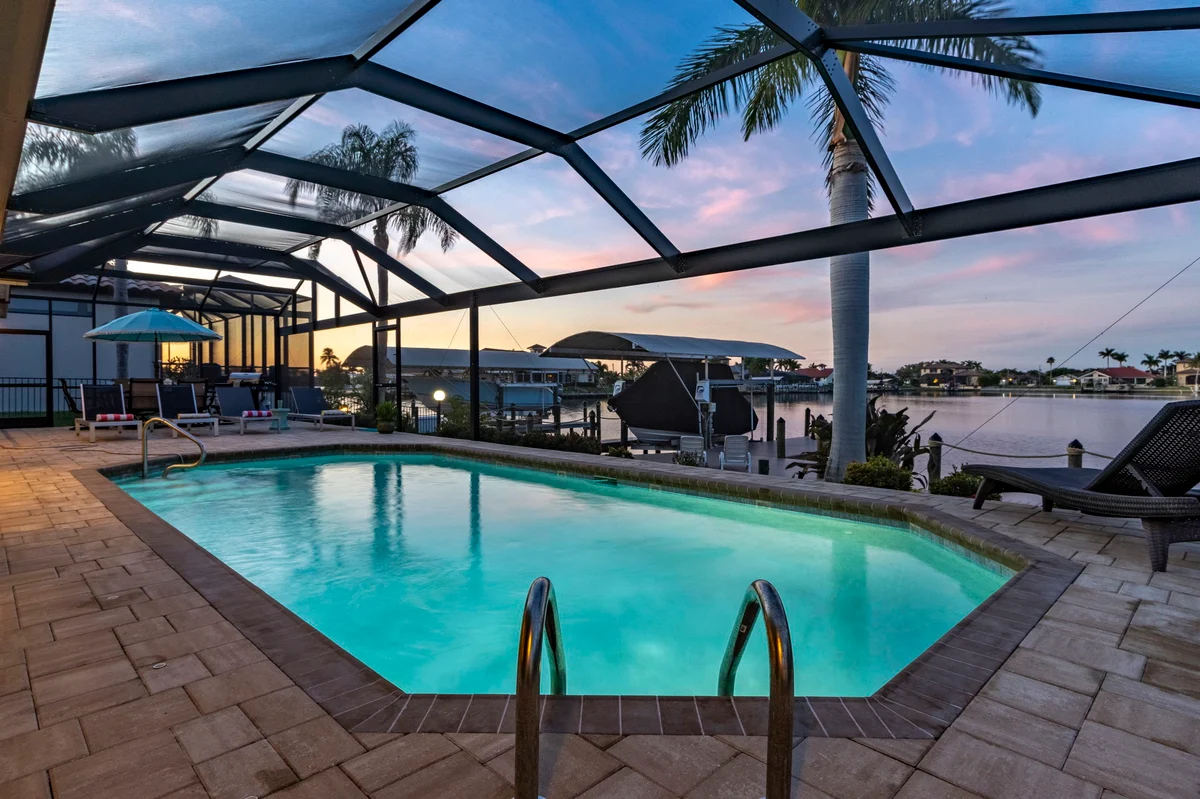 Home in Cape Coral property photo 2