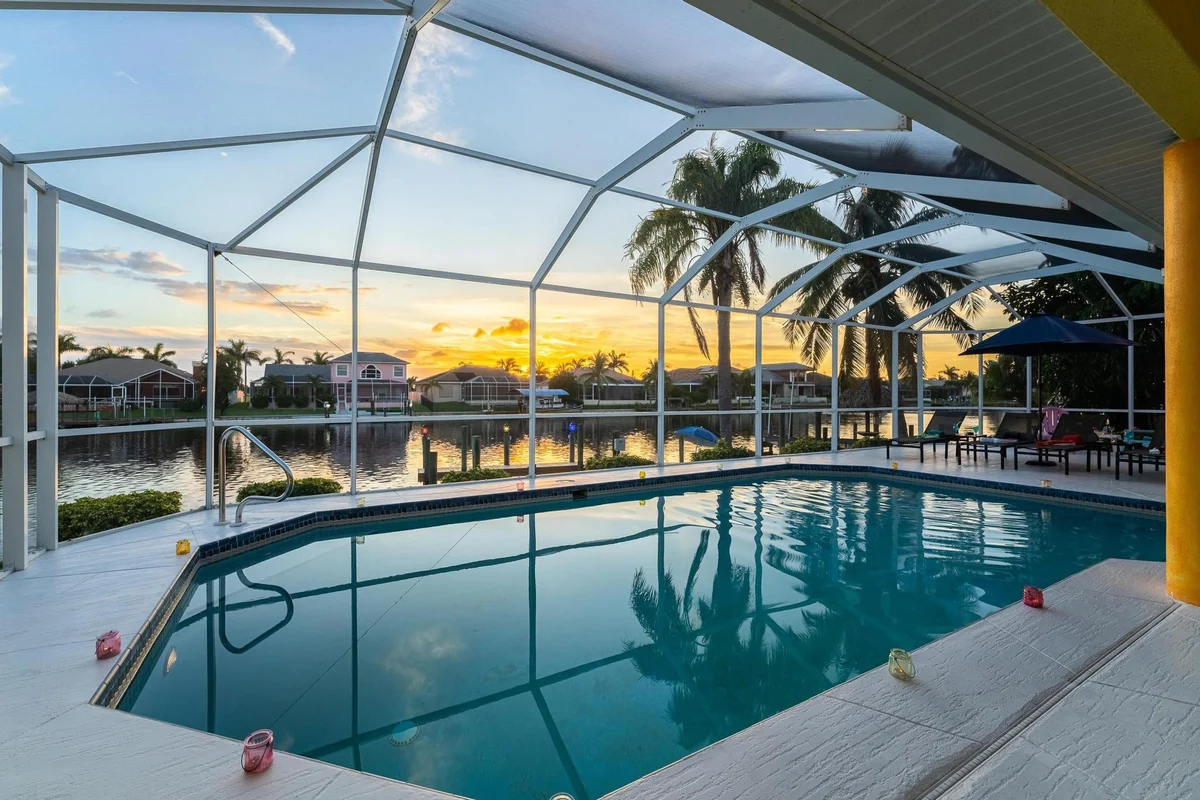 Home in Cape Coral property photo 2