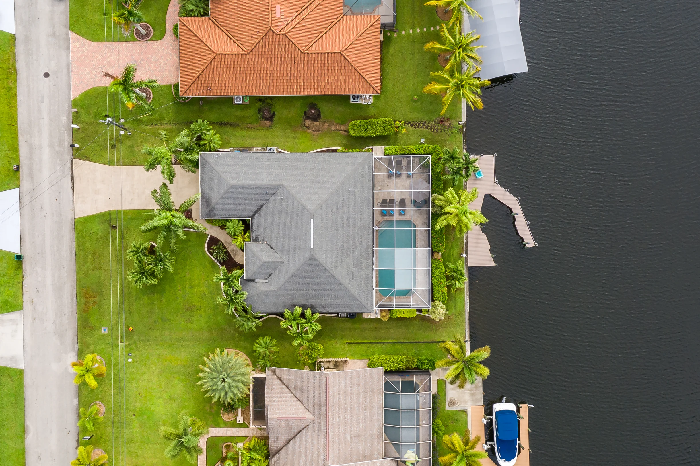 Home in Cape Coral property photo 5