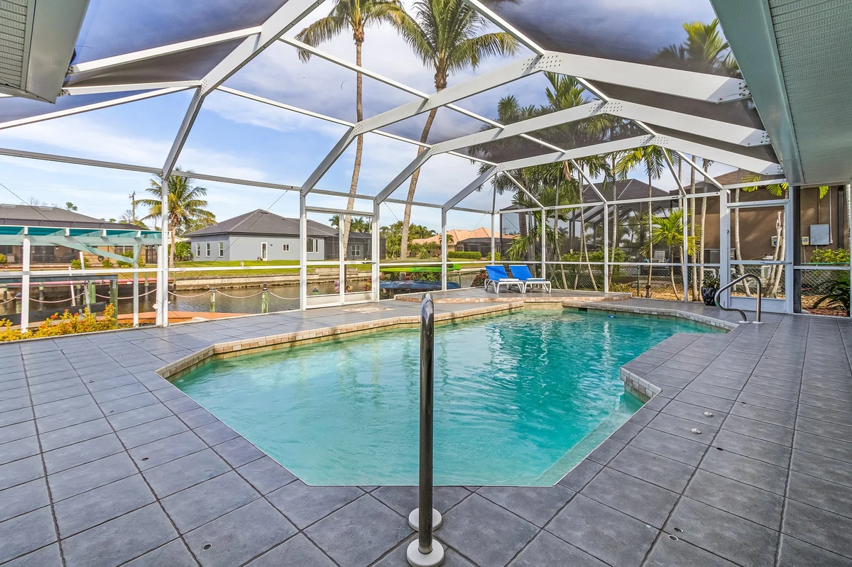 Home in Cape Coral property photo 4