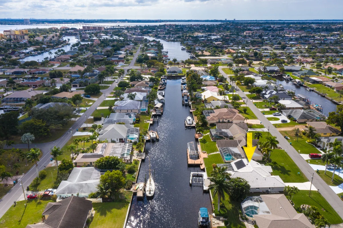 Home in Cape Coral property photo 5