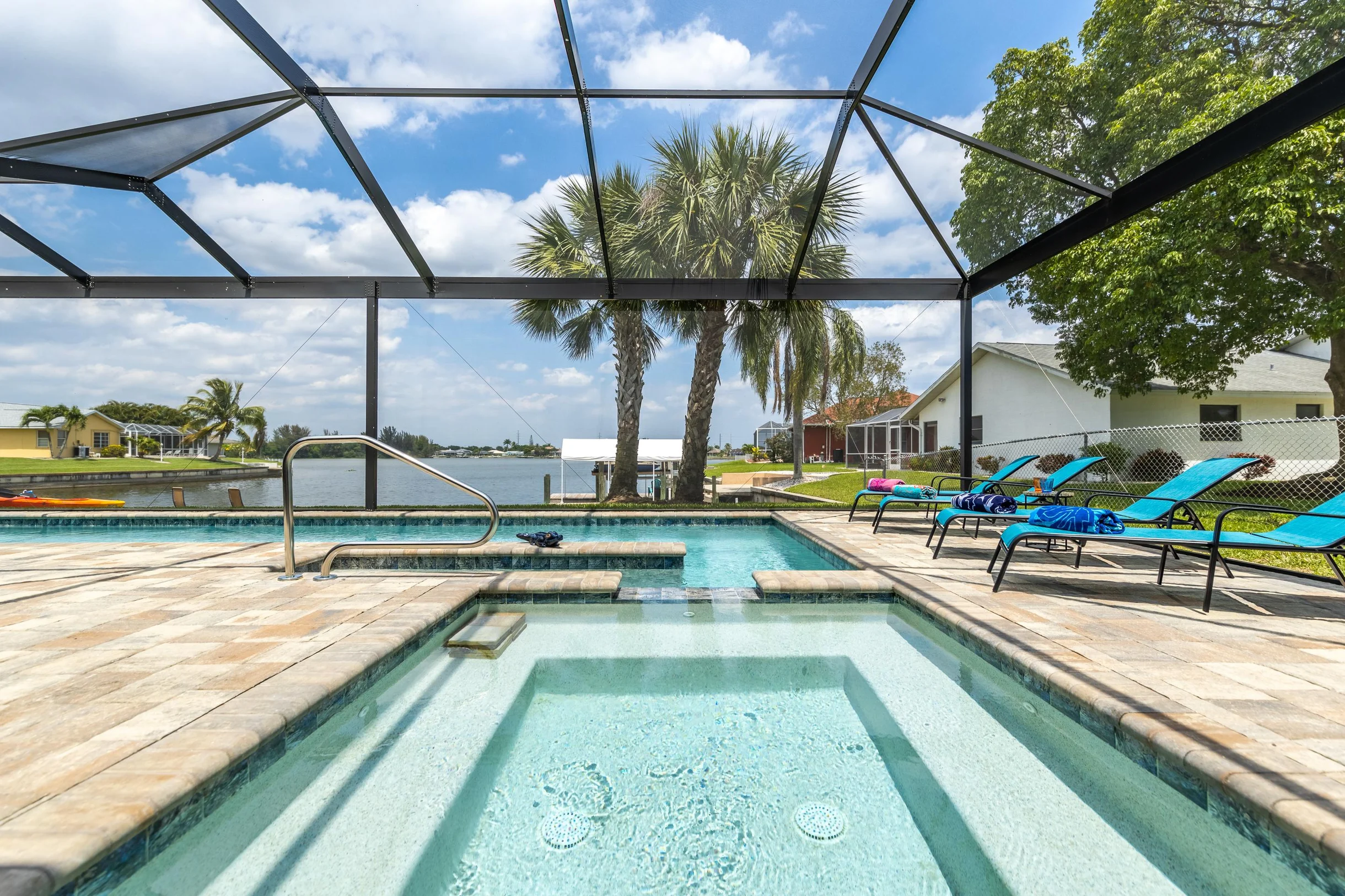 Home in Cape Coral property photo 2