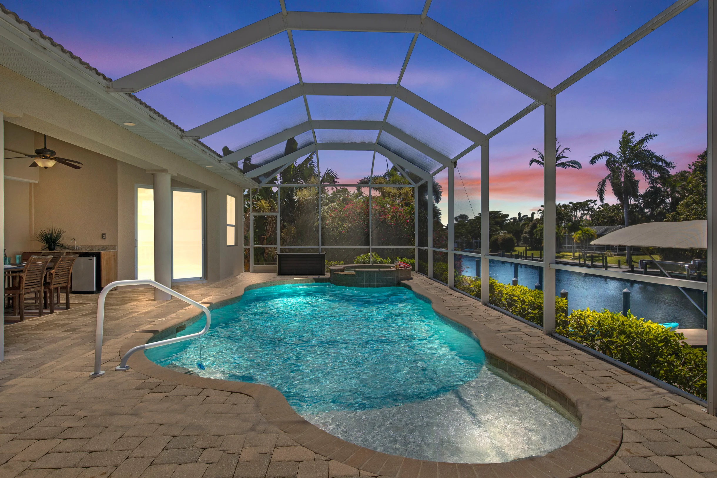 Home in Cape Coral property photo 3
