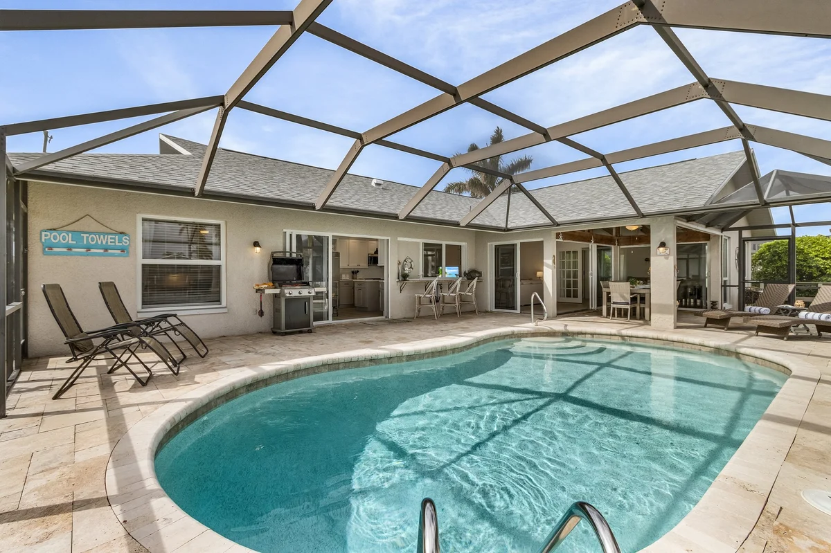 Home in Cape Coral property photo 3