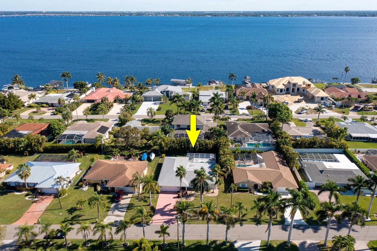 Home in Cape Coral property photo 3