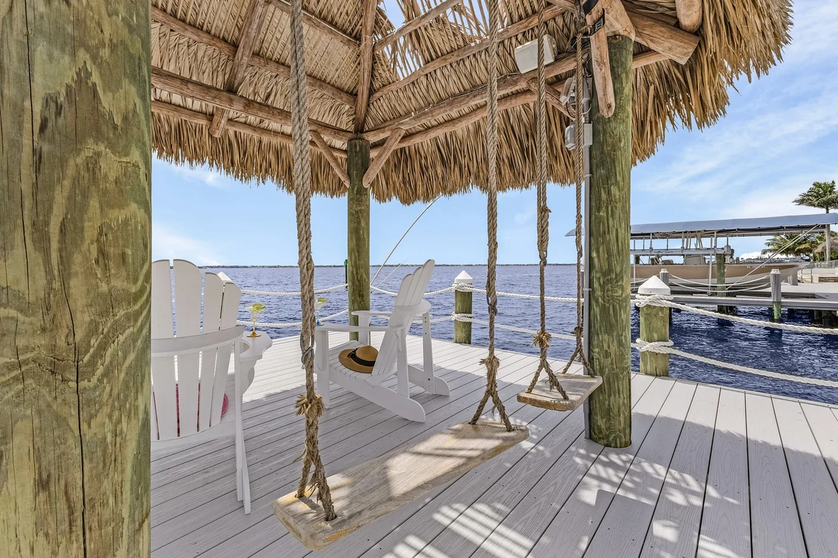 Home in Cape Coral property photo 3