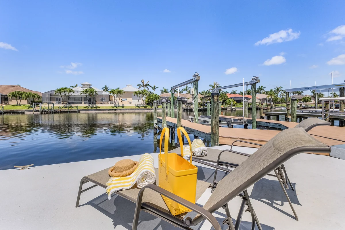 Home in Cape Coral property photo 4