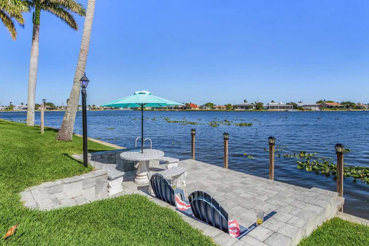 Home in Cape Coral property photo 2