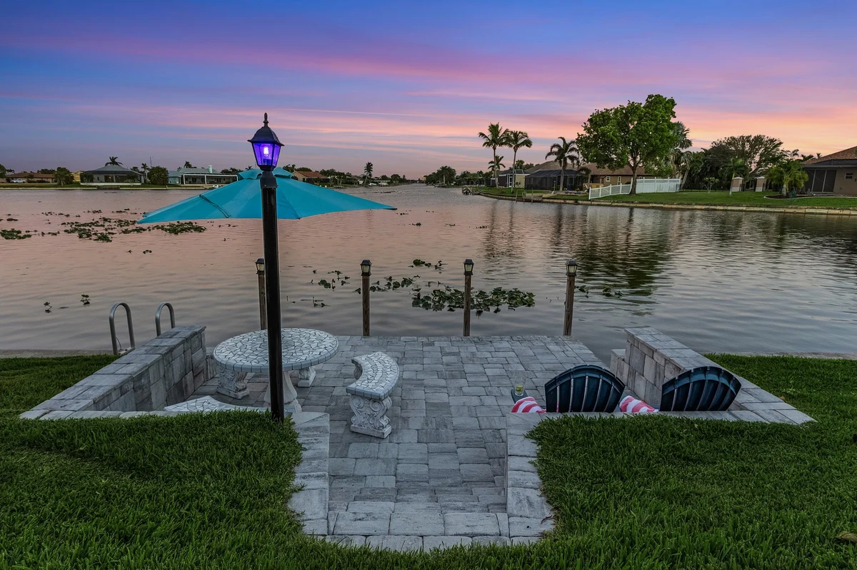 Home in Cape Coral property photo 4