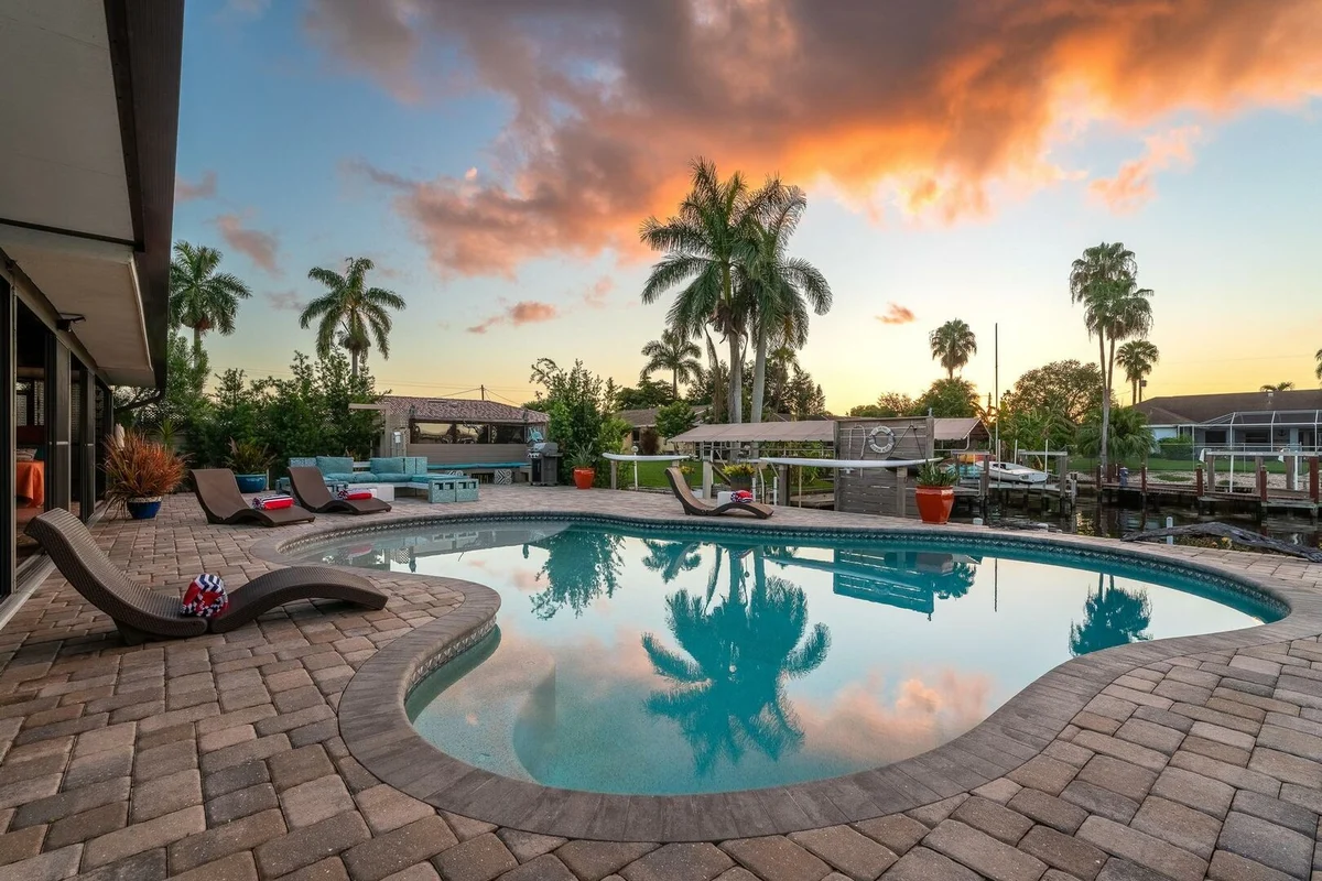 Home in Cape Coral property photo 4