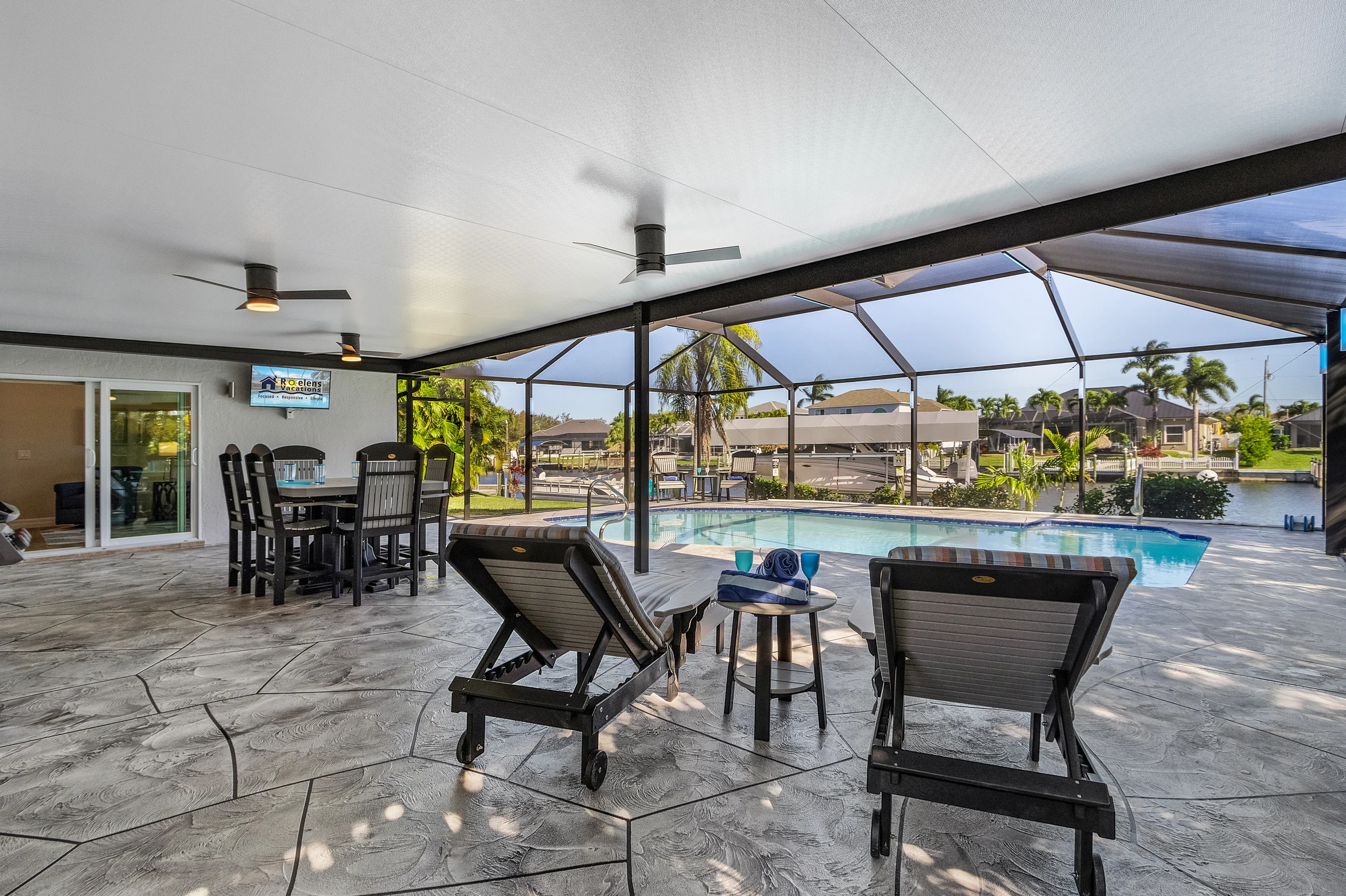 Home in Cape Coral property photo 1