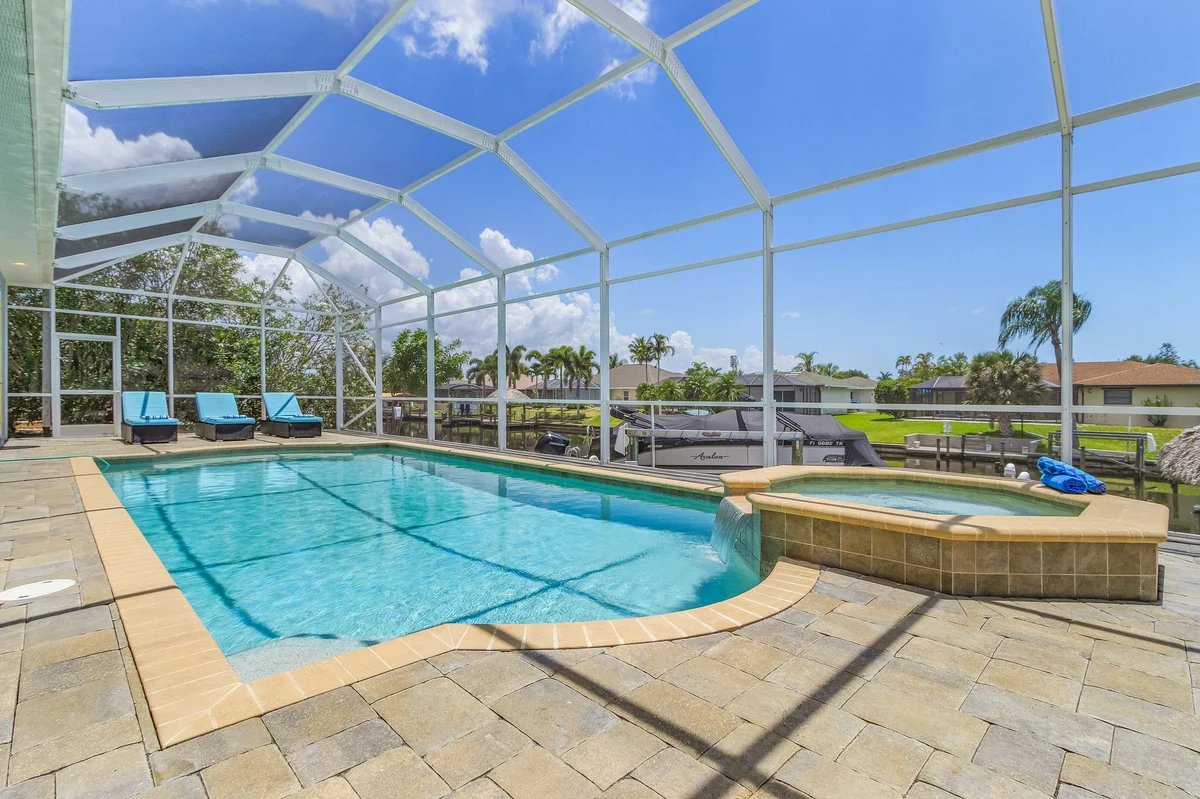 Home in Cape Coral property photo 4
