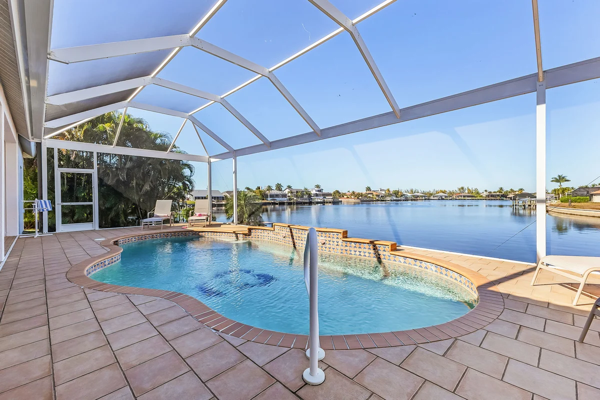 Home in Cape Coral property photo 2