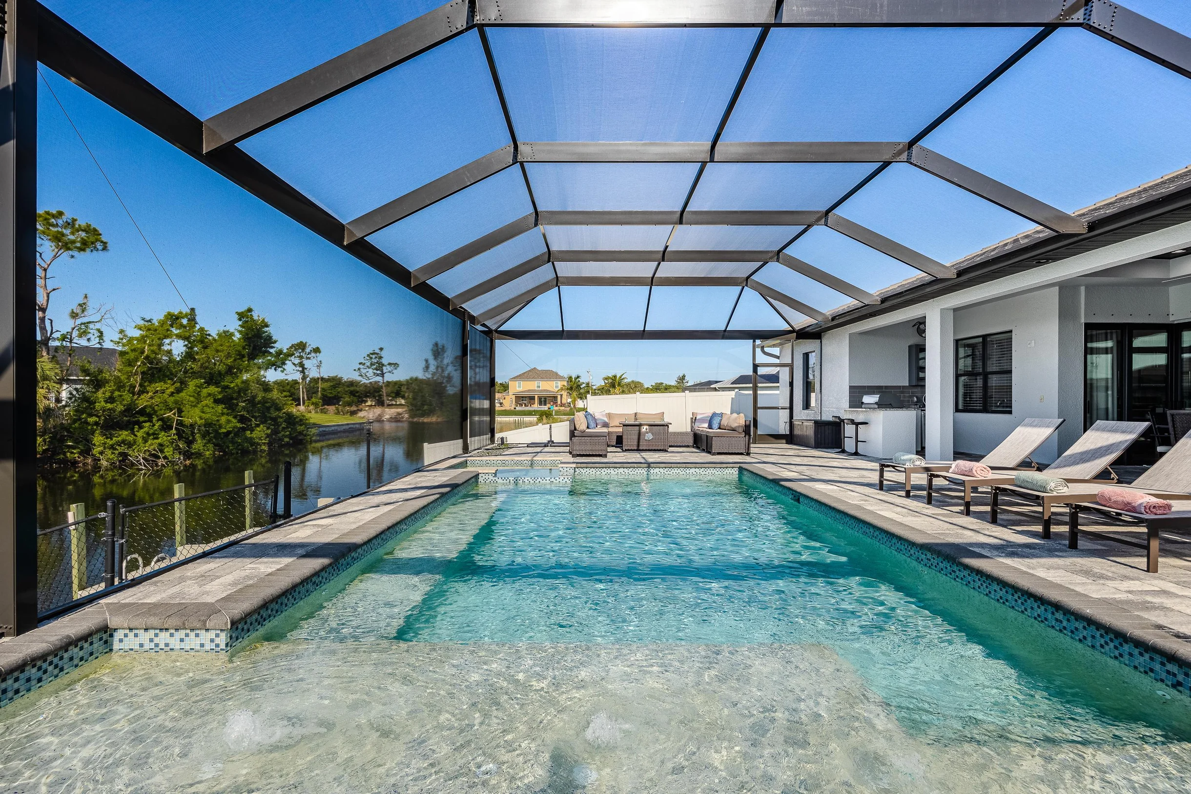 Home in Cape Coral property photo 3