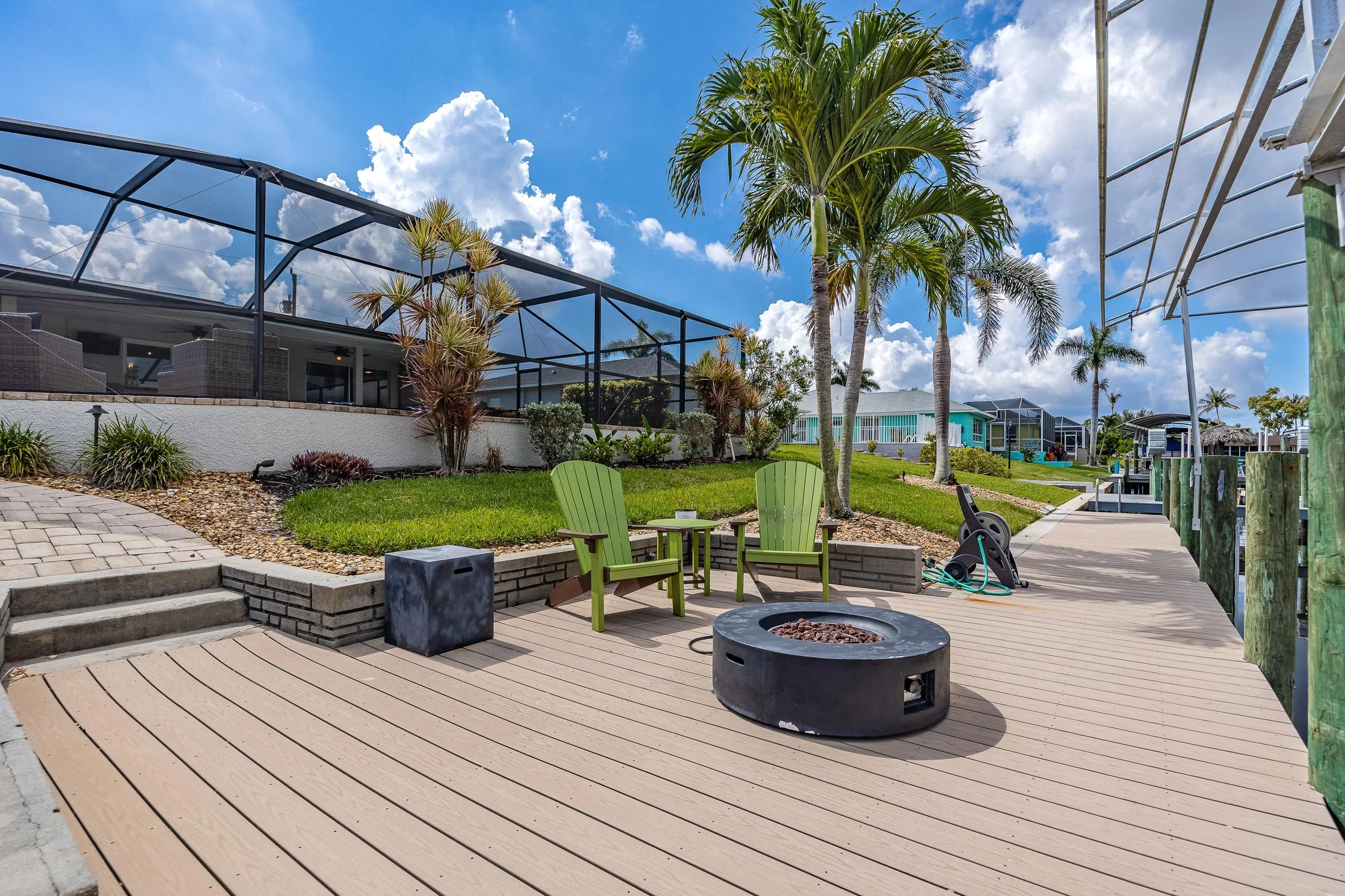 Home in Cape Coral property photo 2