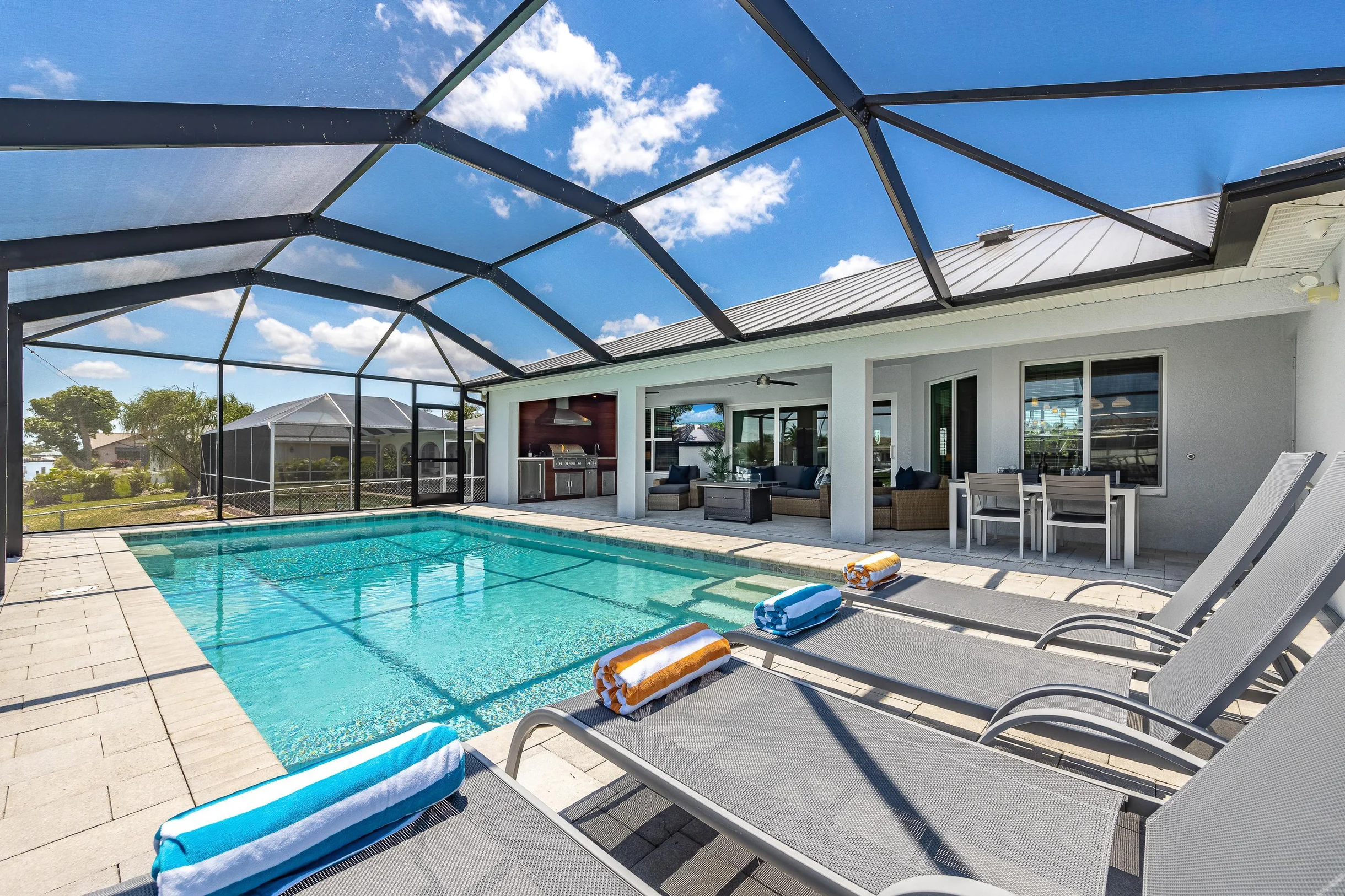 Home in Cape Coral property photo 1
