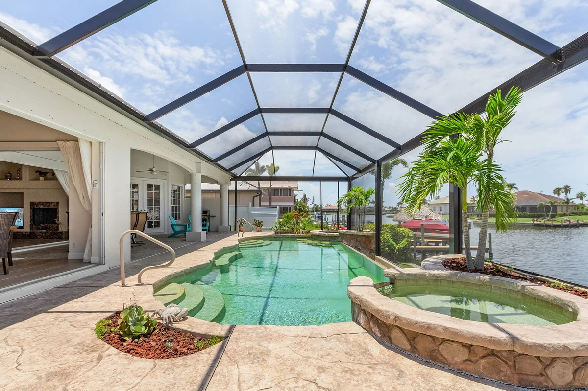 Home in Cape Coral property photo 5