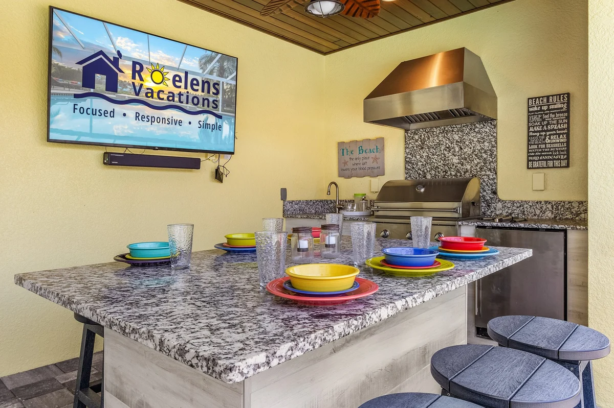 Home in Cape Coral property photo 4