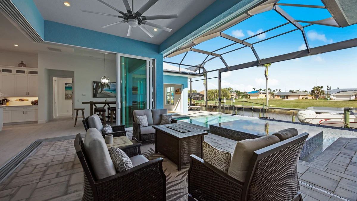 Home in Cape Coral property photo 4