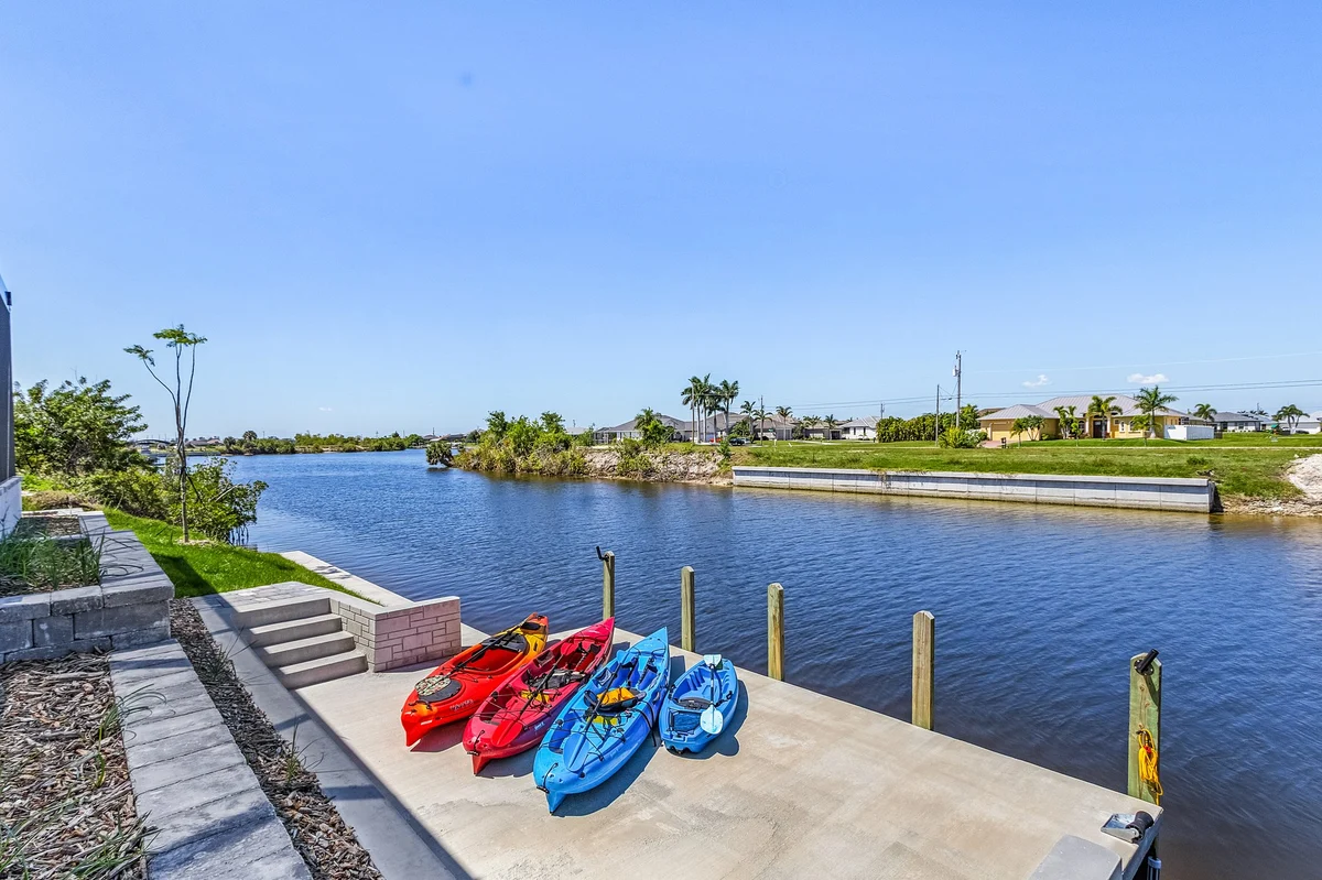 Home in Cape Coral property photo 4