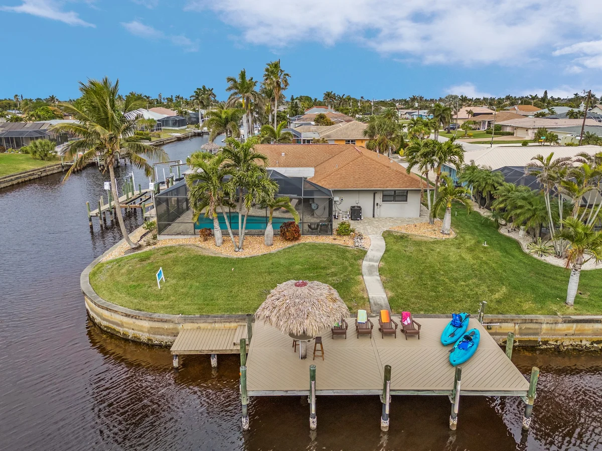 Home in Cape Coral property photo 3