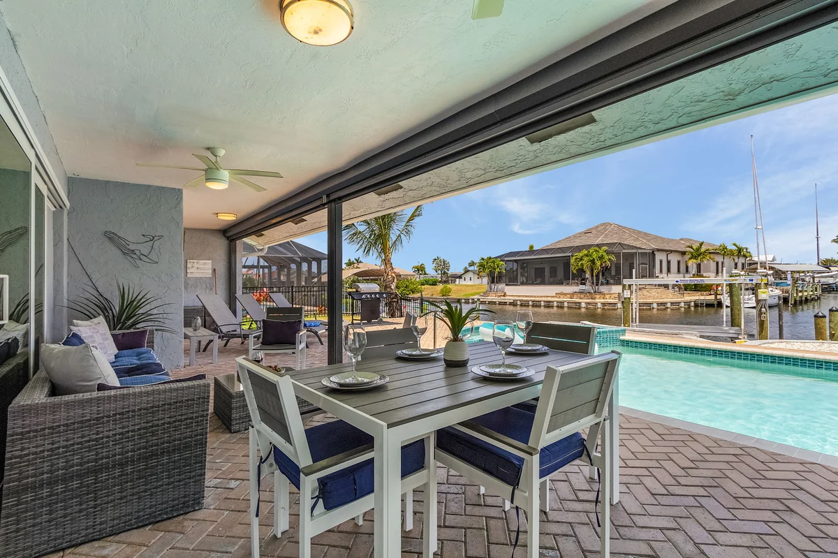Home in Cape Coral property photo 4