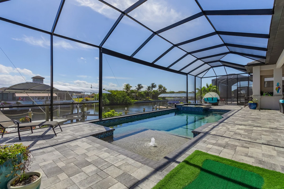 Home in Cape Coral property photo 2