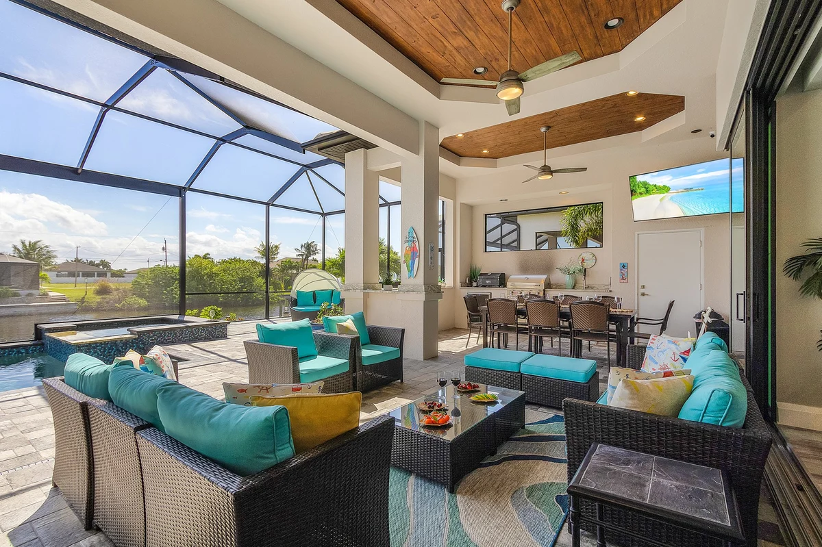 Home in Cape Coral property photo 3
