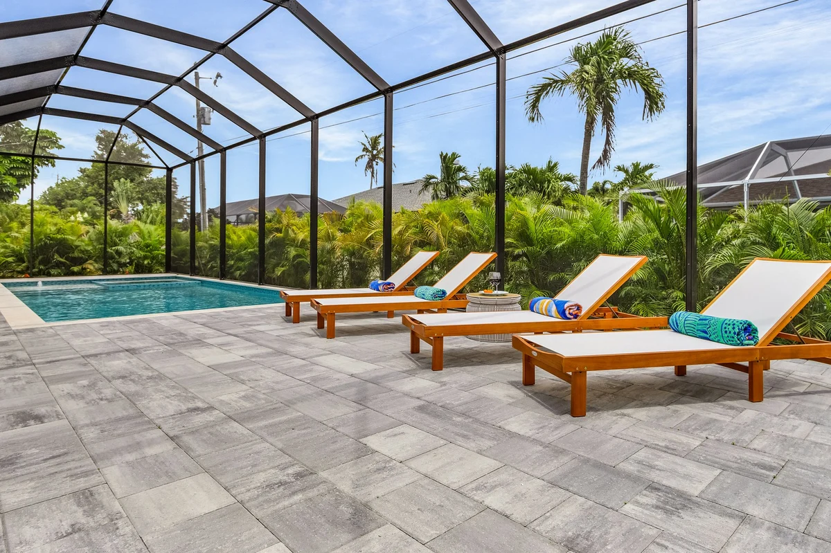 Home in Cape Coral property photo 2